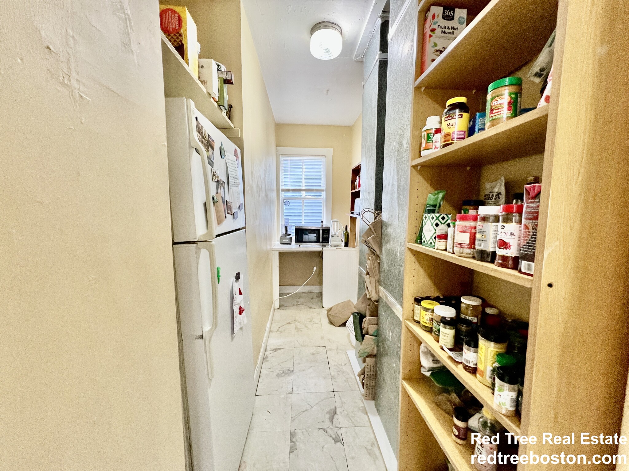 69 Woodlawn St, Jamaica Plain