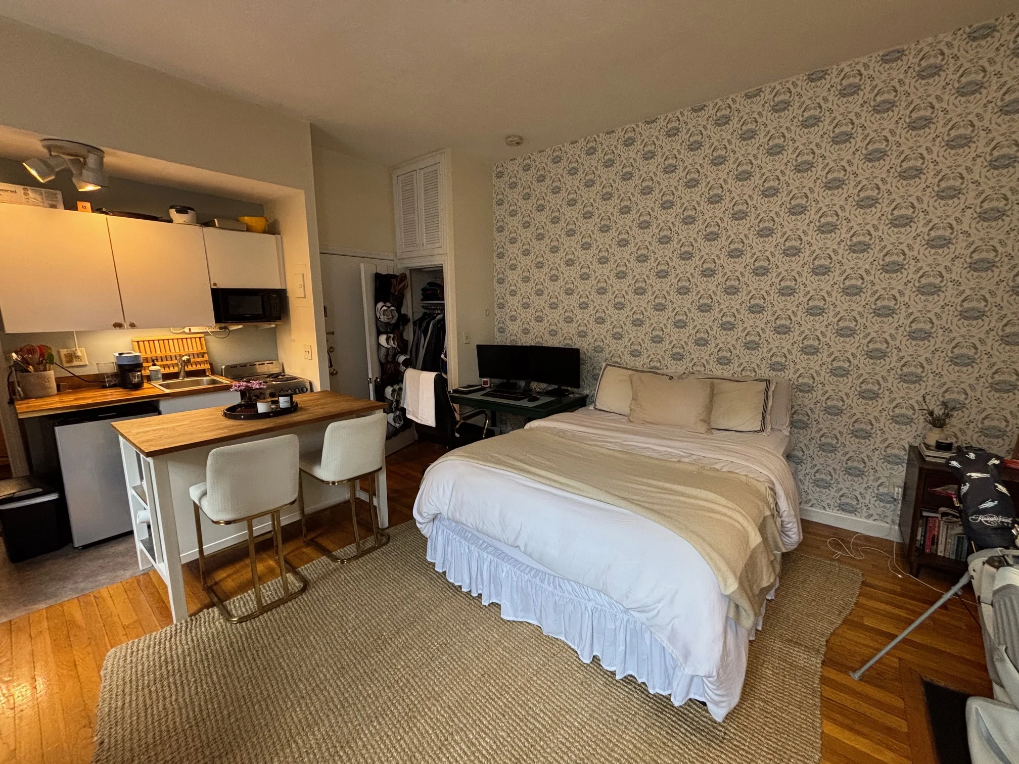 11 South Russell St, Beacon Hill