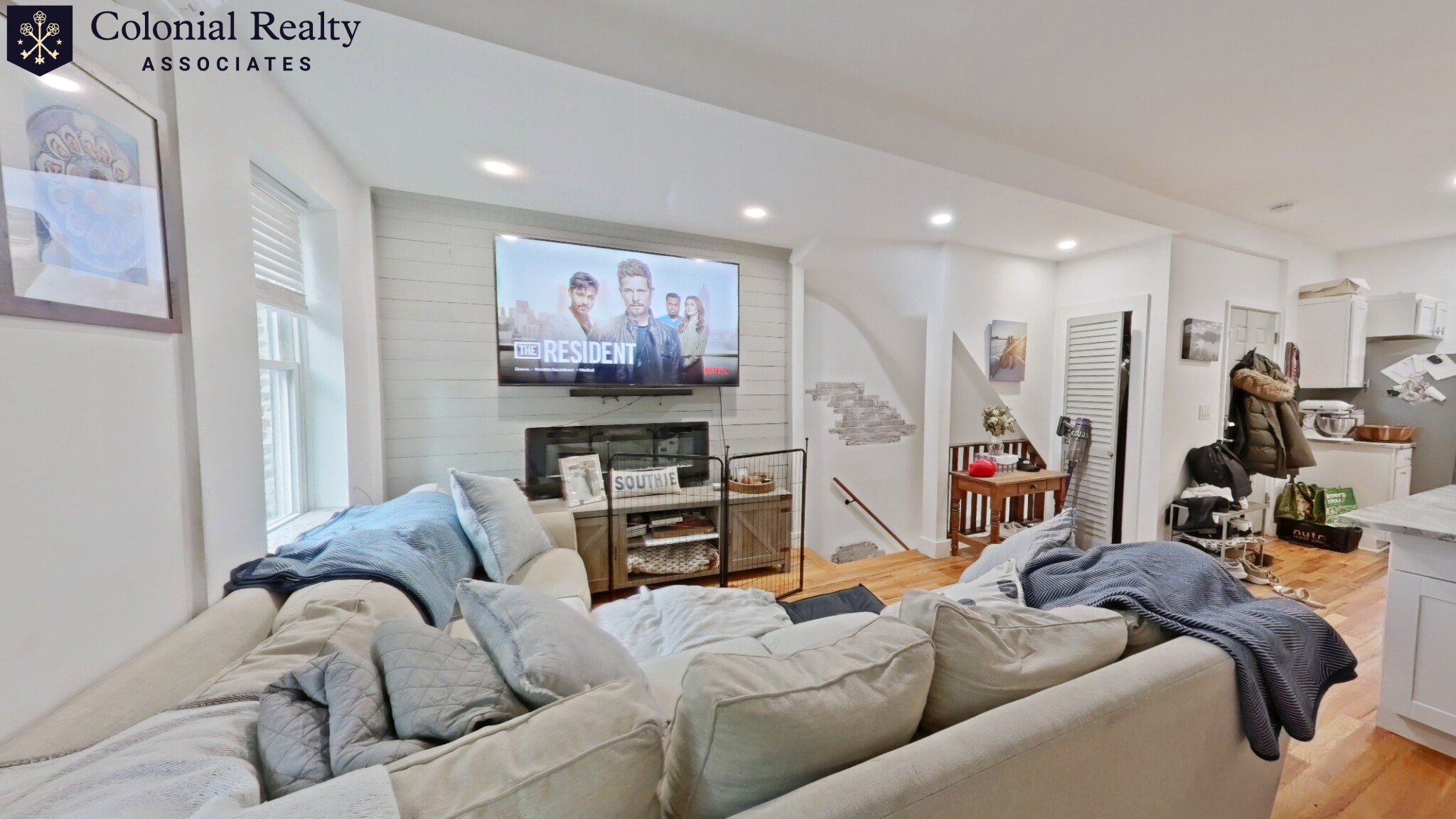 27 Swallow St, South Boston