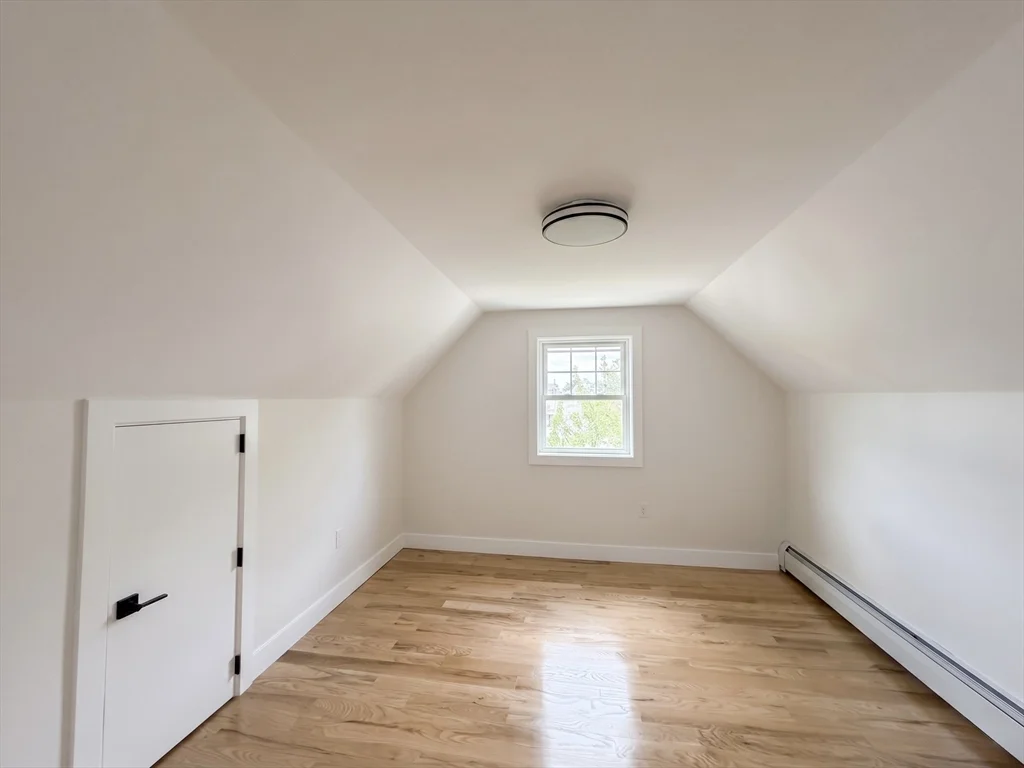 10 Pearl, West Everett