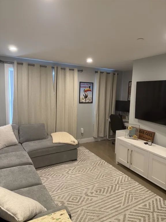 7 Saco St, Dorchester