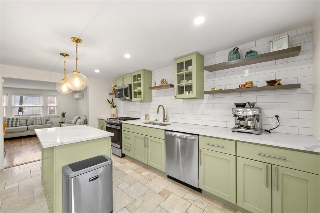 20-22 Popes Hill St, Dorchester