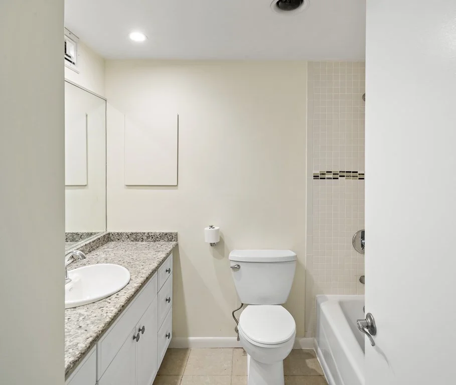 492 Beacon St, Back Bay