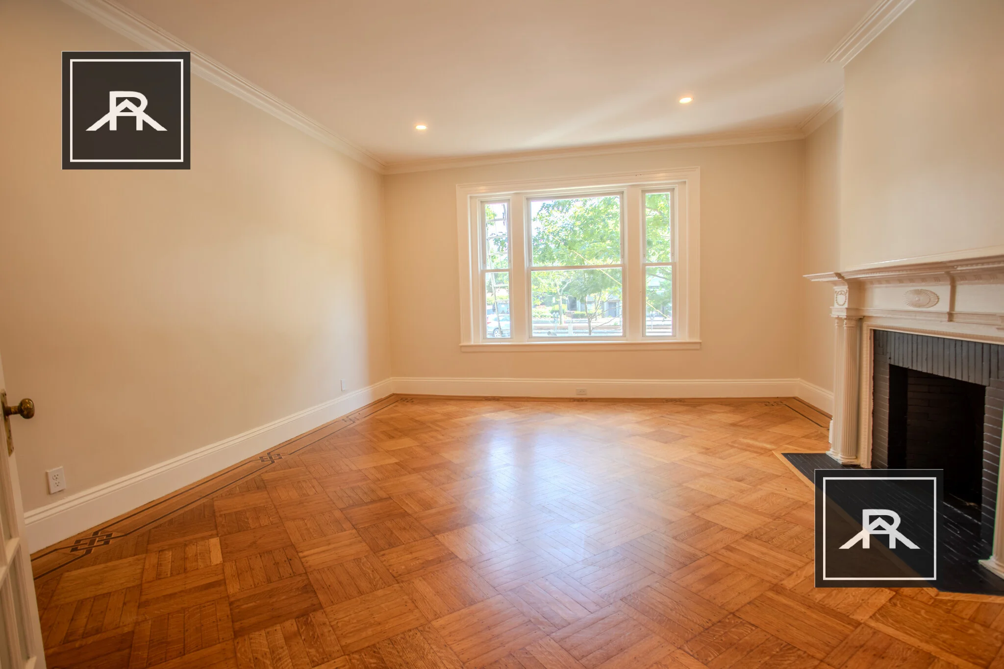 1726 Beacon St, Brookline