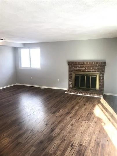 3 Circuit Ln, Watertown