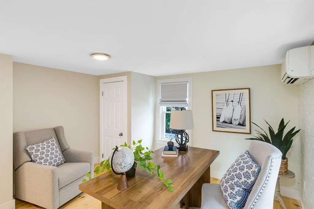 7 Summer St, Newburyport