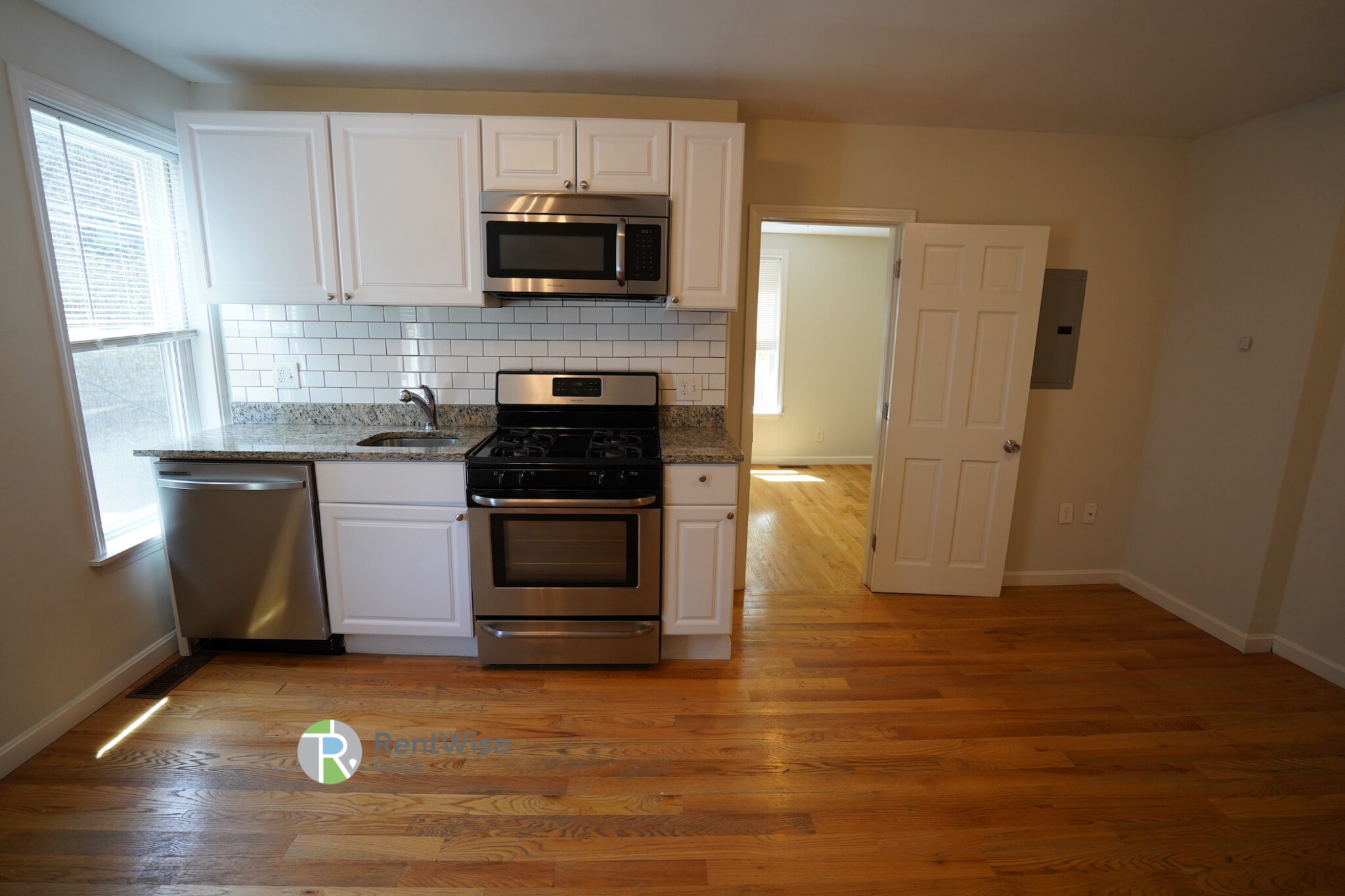 36 L St, South Boston