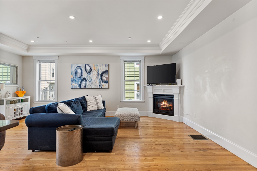 264 Athens, South Boston