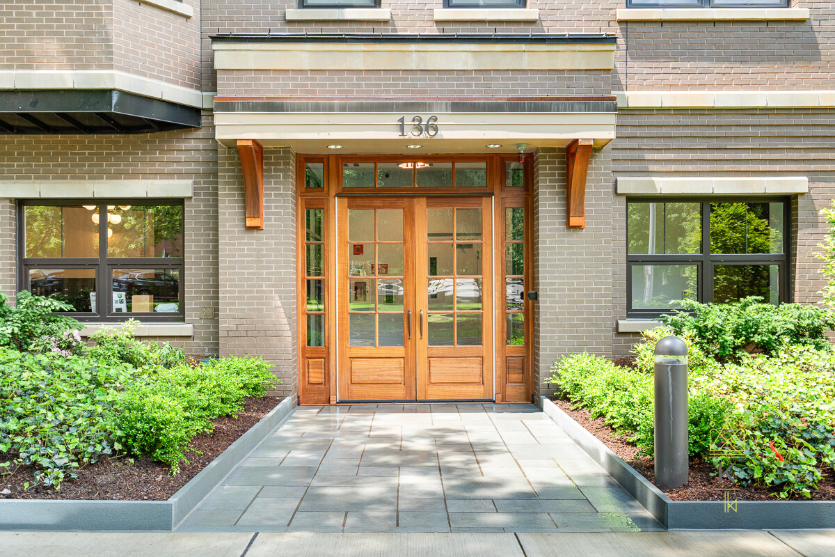 136 Babcock St, North Brookline