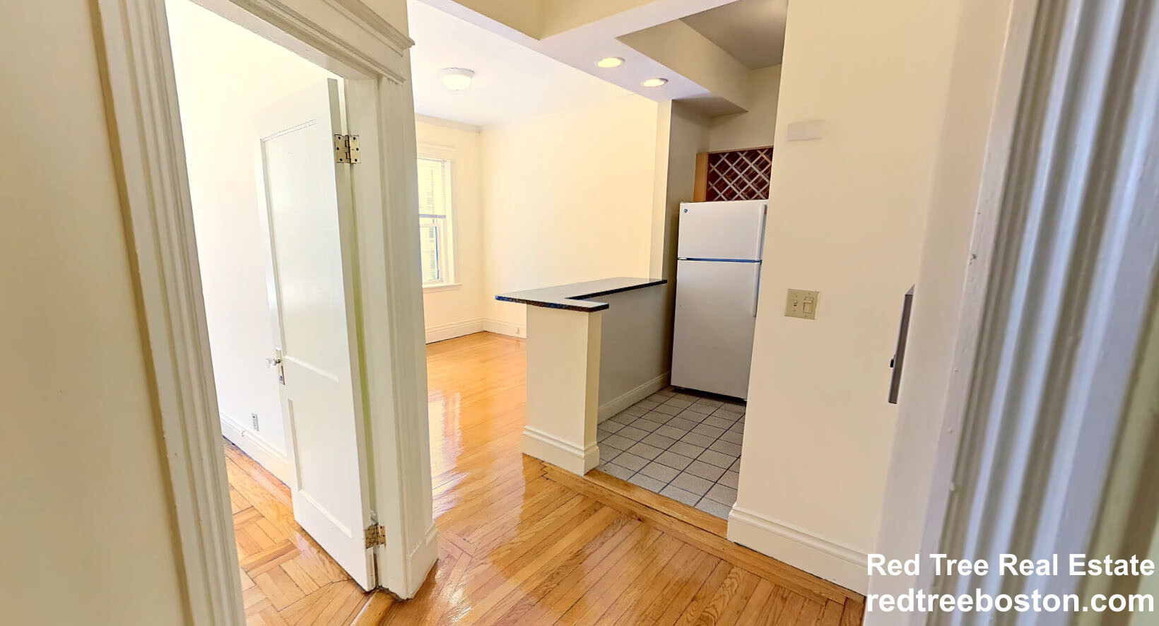 28 Queensberry St, Fenway