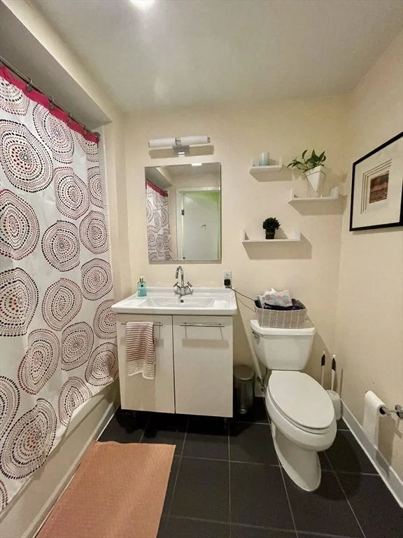 2 Earhart St, East Cambridge