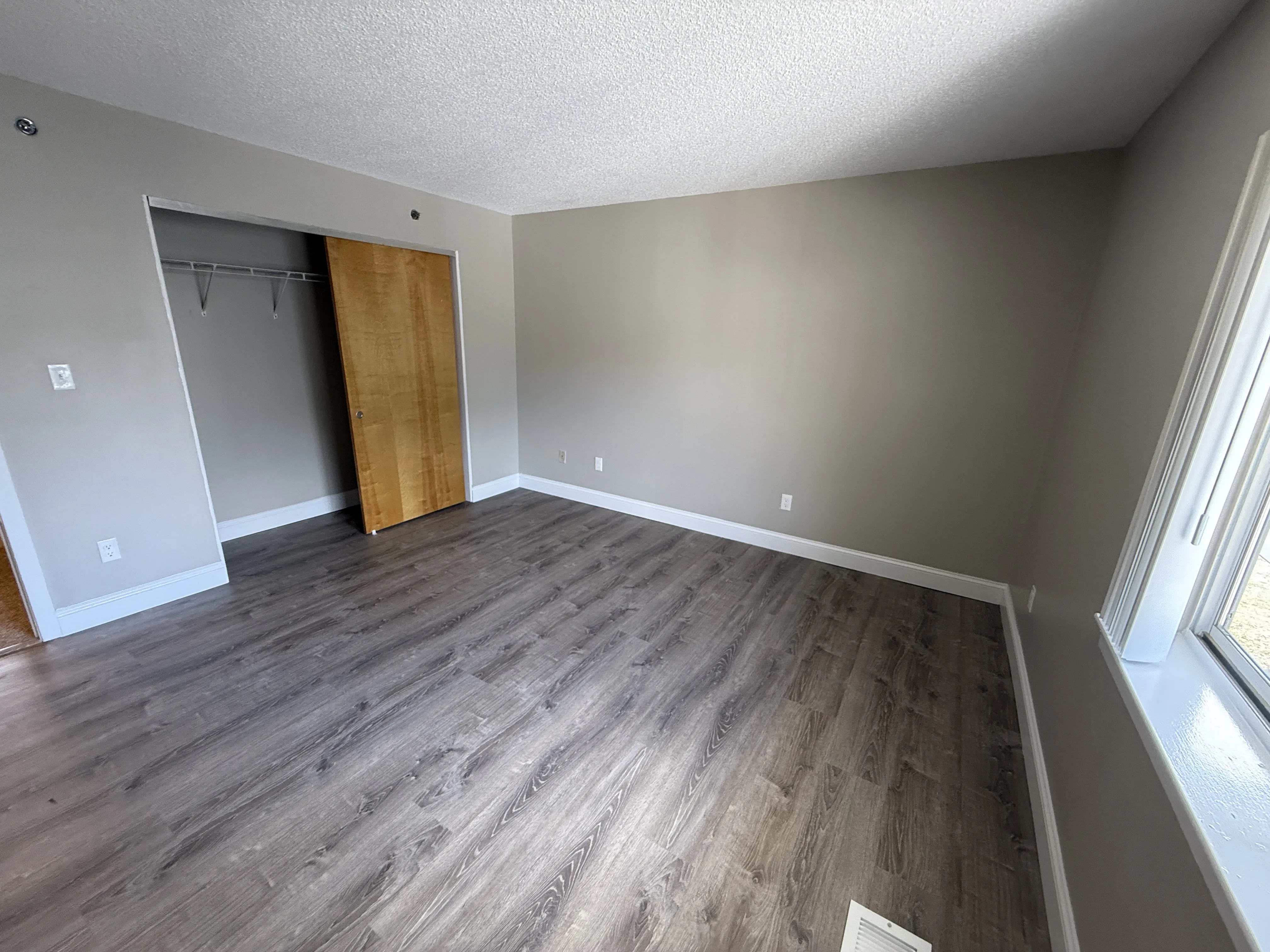 150 North Beacon St, Brighton