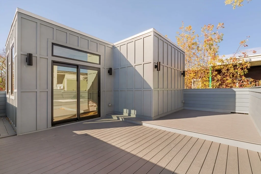 205 Pearl St, Cambridgeport