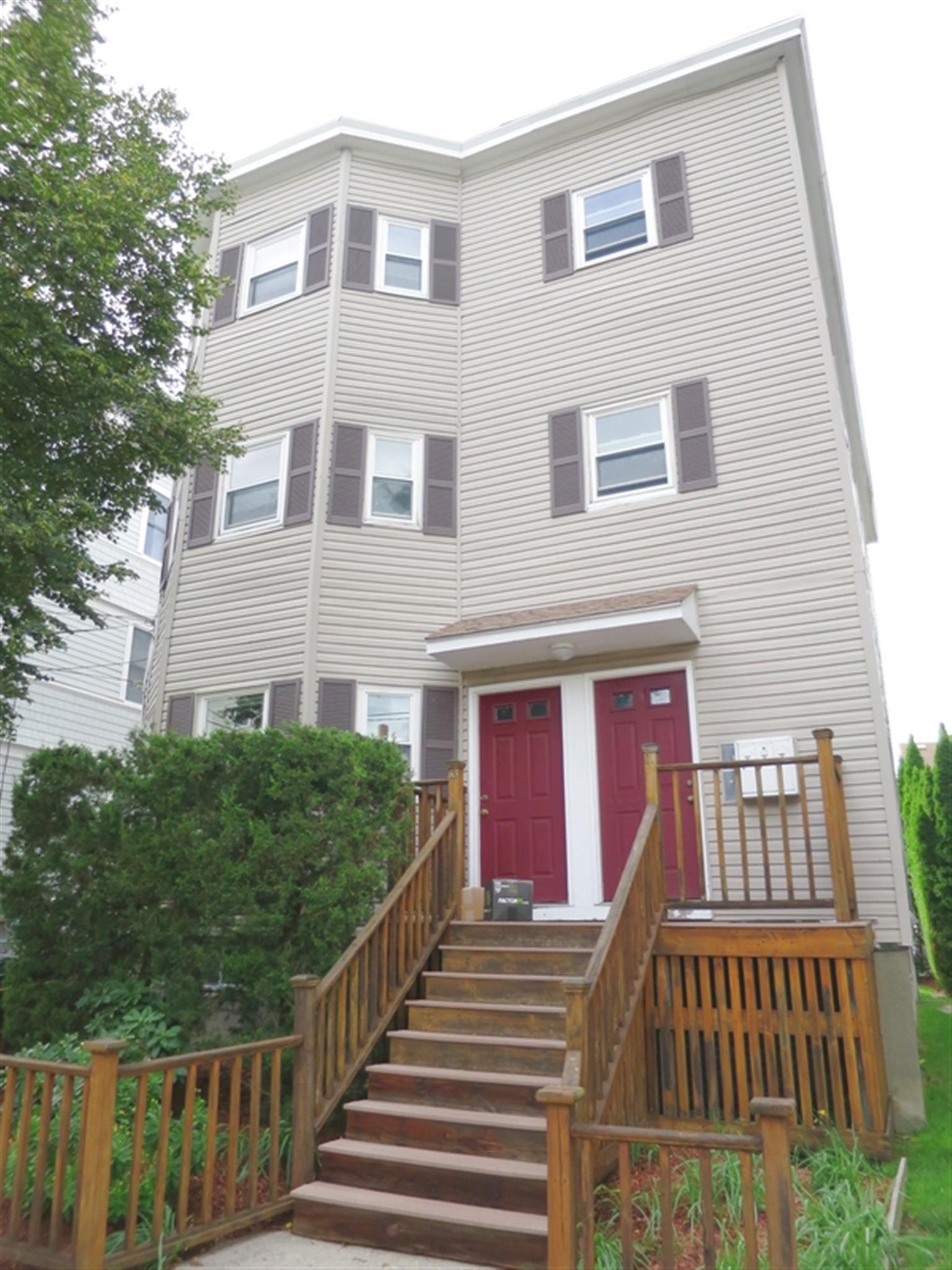 3 bed, 1 bath apartment for rent at 31 Jay St Unit 2, Davis Square — photo 10 of 12