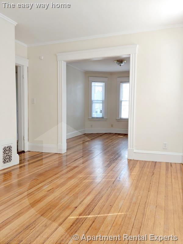 7 Orrin St, Huron Village