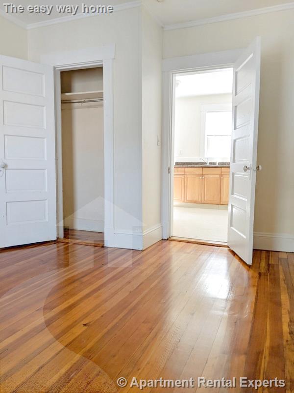 7 Orrin St, Neighborhood Nine