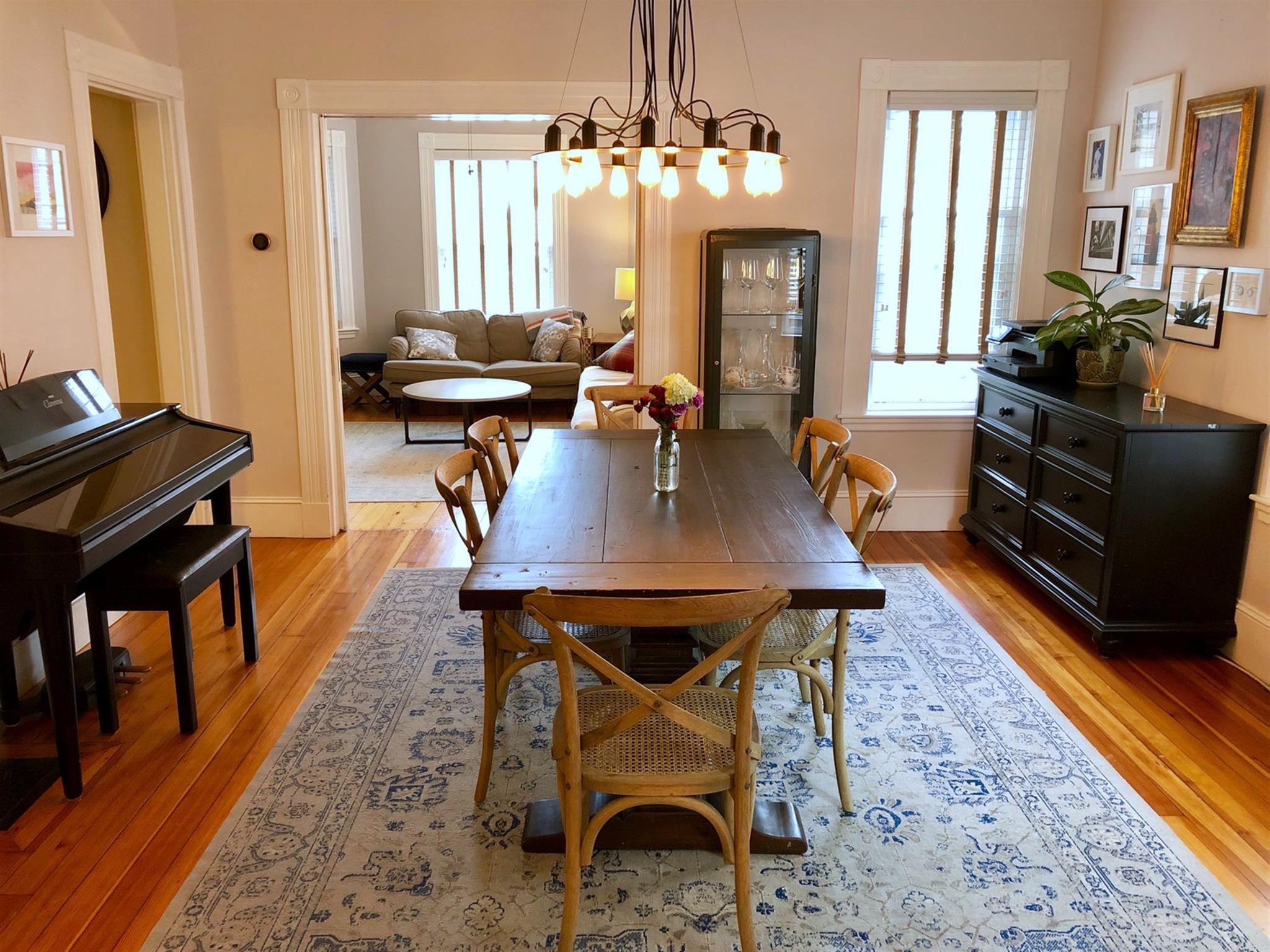 84 Hudson St, Powder House Square