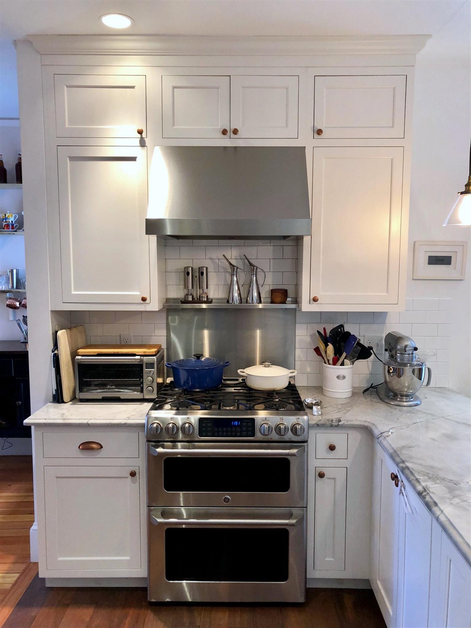 84 Hudson St, Powder House Square