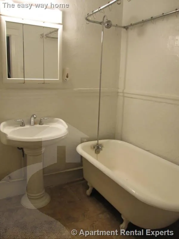 14 Centre St, Central Square