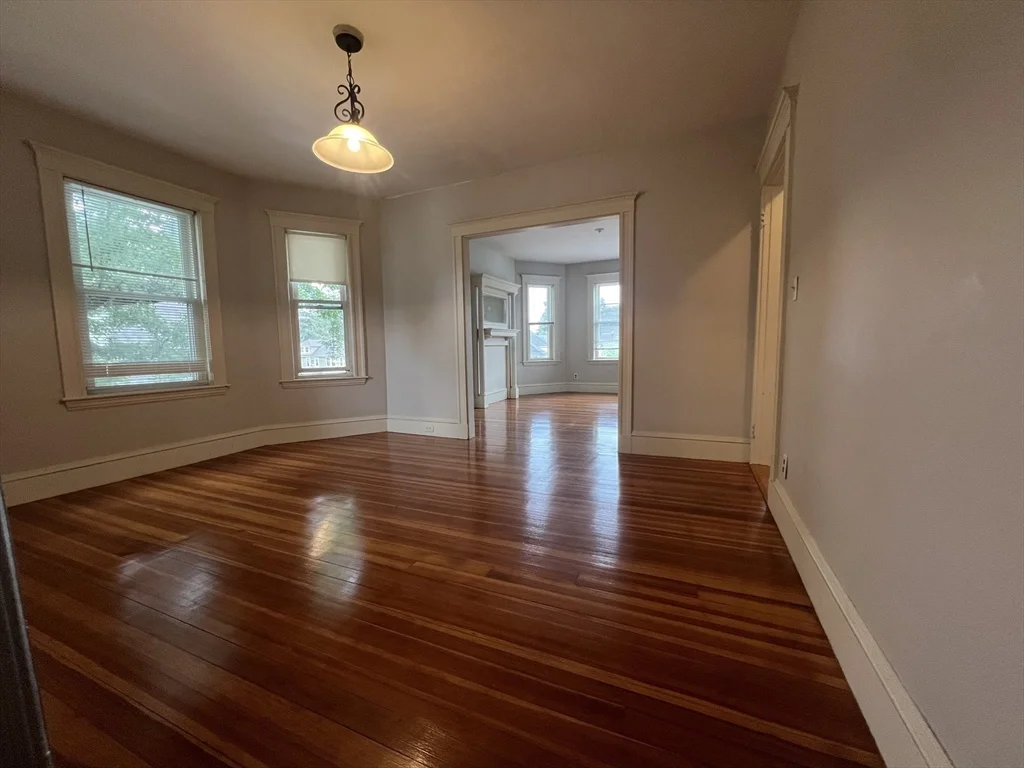 229 Belmont St, Belmont