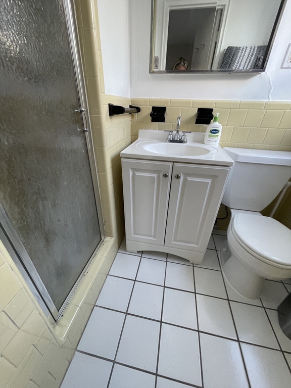 53 Harvard Ave, Harvard Avenue