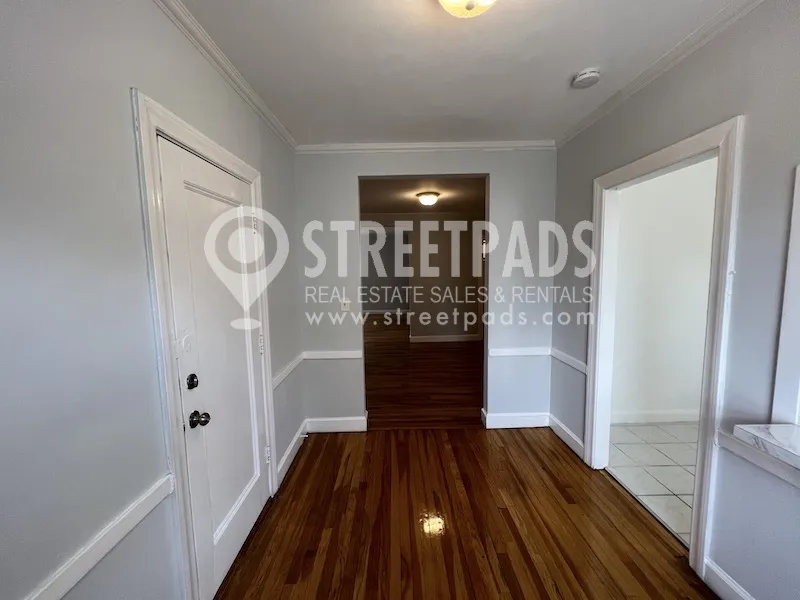 1163 Beacon St, Longwood