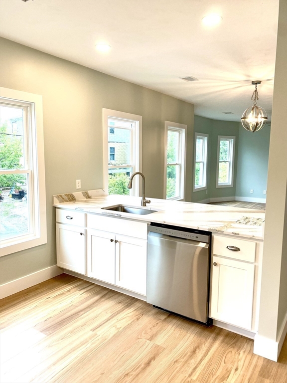 20 Reeves St, Quinsigamond Valley