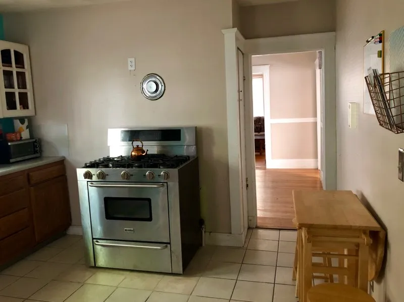 212 Cedar St, Powder House Square