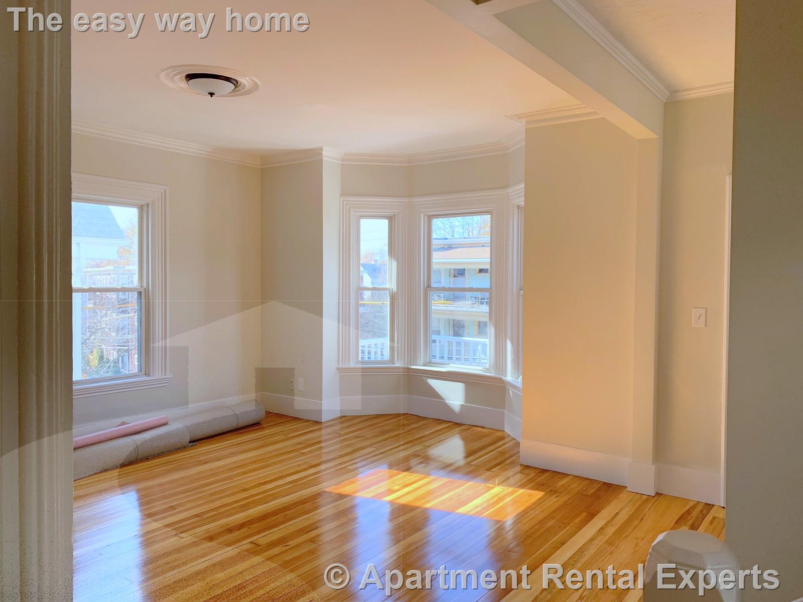 95 Cedar St, Davis Square