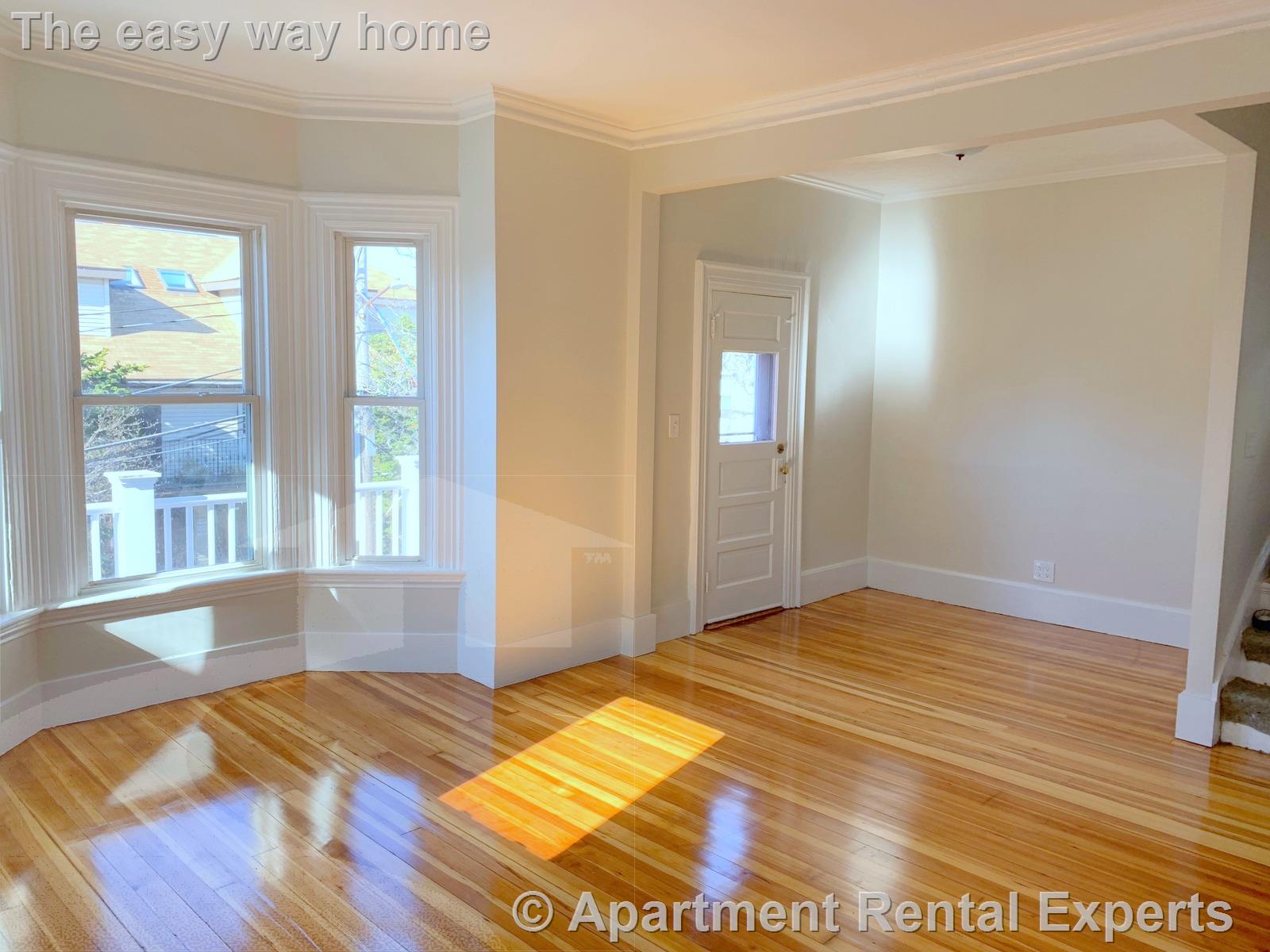 95 Cedar St, Davis Square