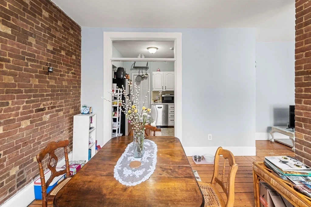 2 Pearl St, Charlestown