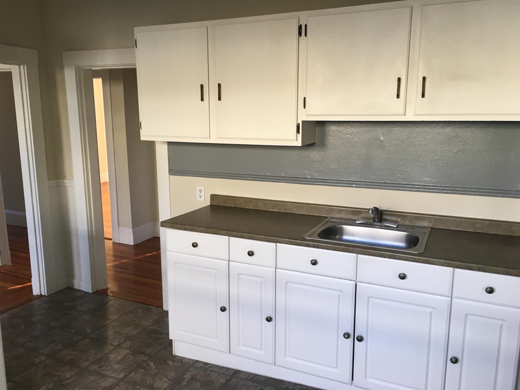 2 bed, 1 bath apartment for rent at 31-33 Waterhouse St Unit 3, Teele Square — photo 2 of 13