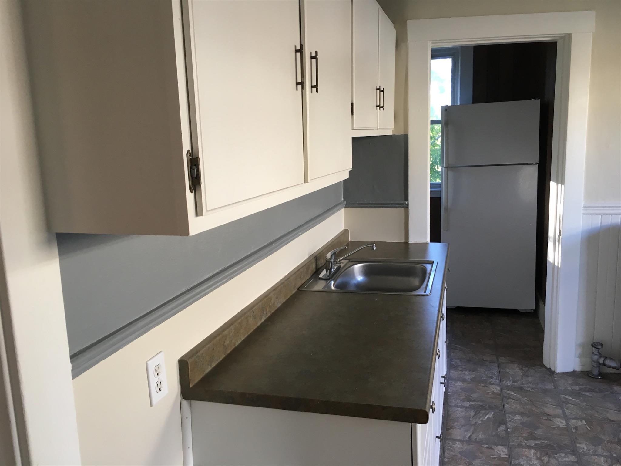 2 bed, 1 bath apartment for rent at 31-33 Waterhouse St Unit 3, Teele Square — photo 12 of 13
