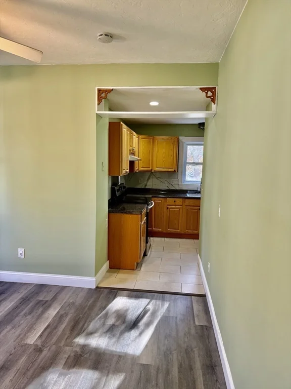 20 Cherry St, Brockton