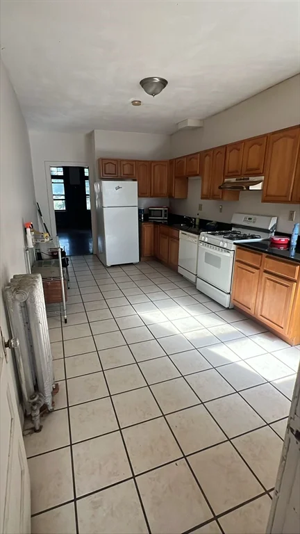 1901 Beacon St, Brookline