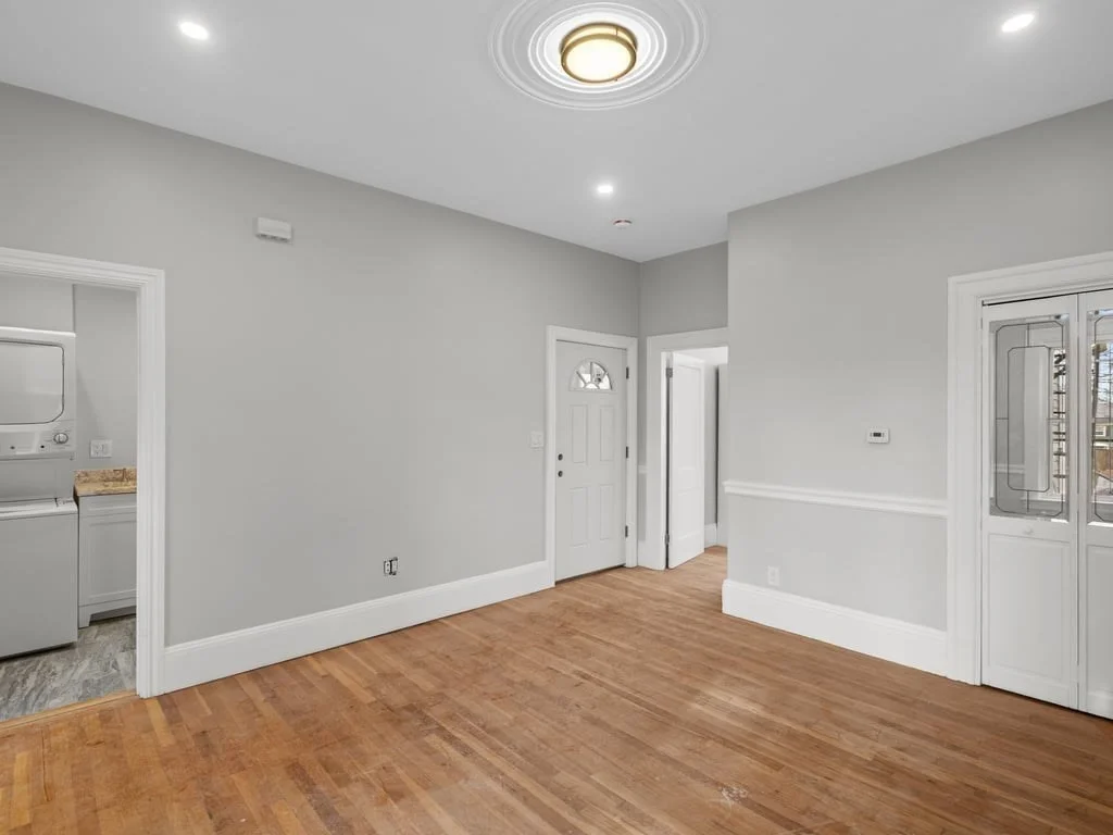 805 E Fifth St, South Boston