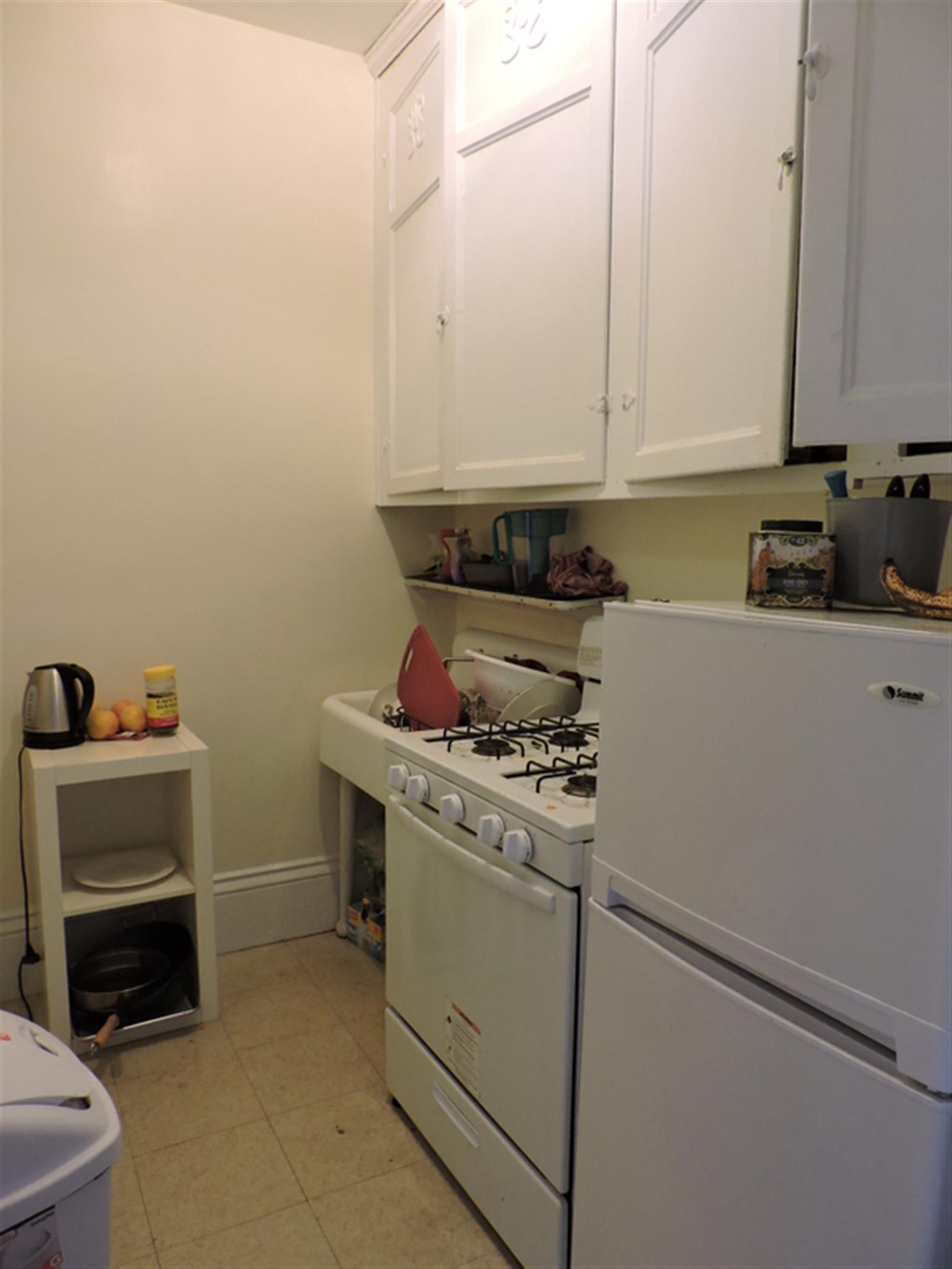 1 bed, 1 bath apartment for rent at 2 Ware St Unit 411, Harvard Square — photo 4 of 5
