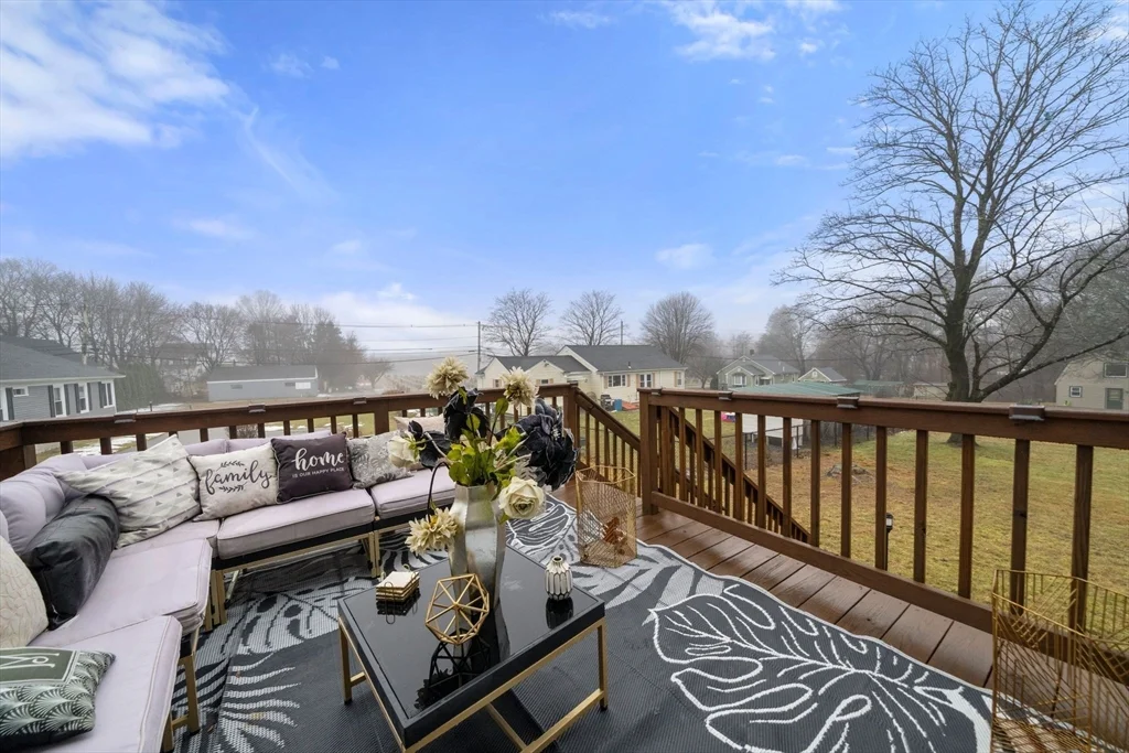 8 Patrick St, Attleboro