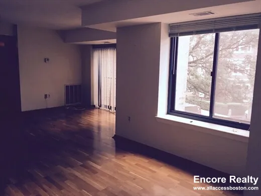 1243 Beacon St, Coolidge Corner