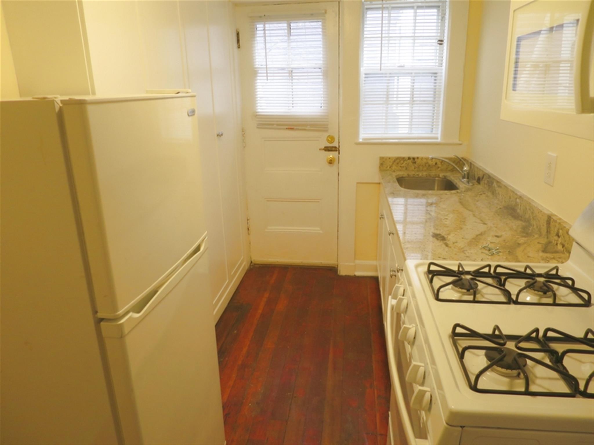 1 bed, 1 bath apartment for rent at 38 Gibson St Unit 6, Harvard Square — photo 4 of 7
