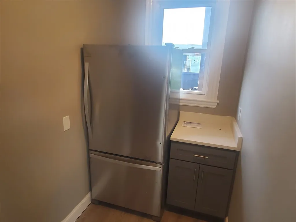 00 Pleasant St, Dorchester