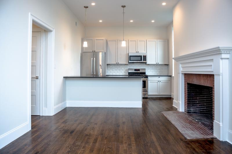 11 Newcomb St, Roxbury