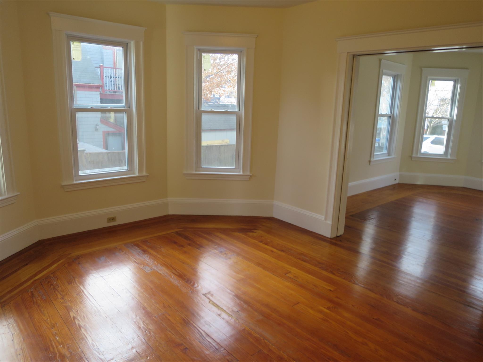 1.5 bed, 1 bath apartment for rent at 7 Rogers Ave Unit 1, Davis Square — photo 5 of 15