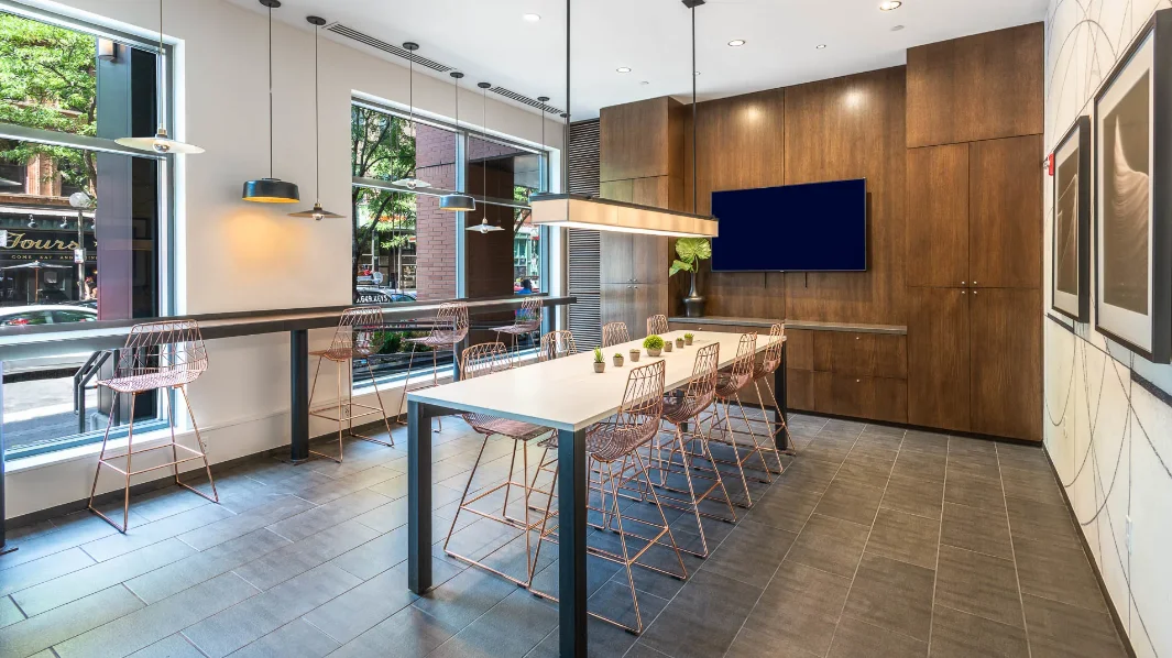 101 Canal St, West End