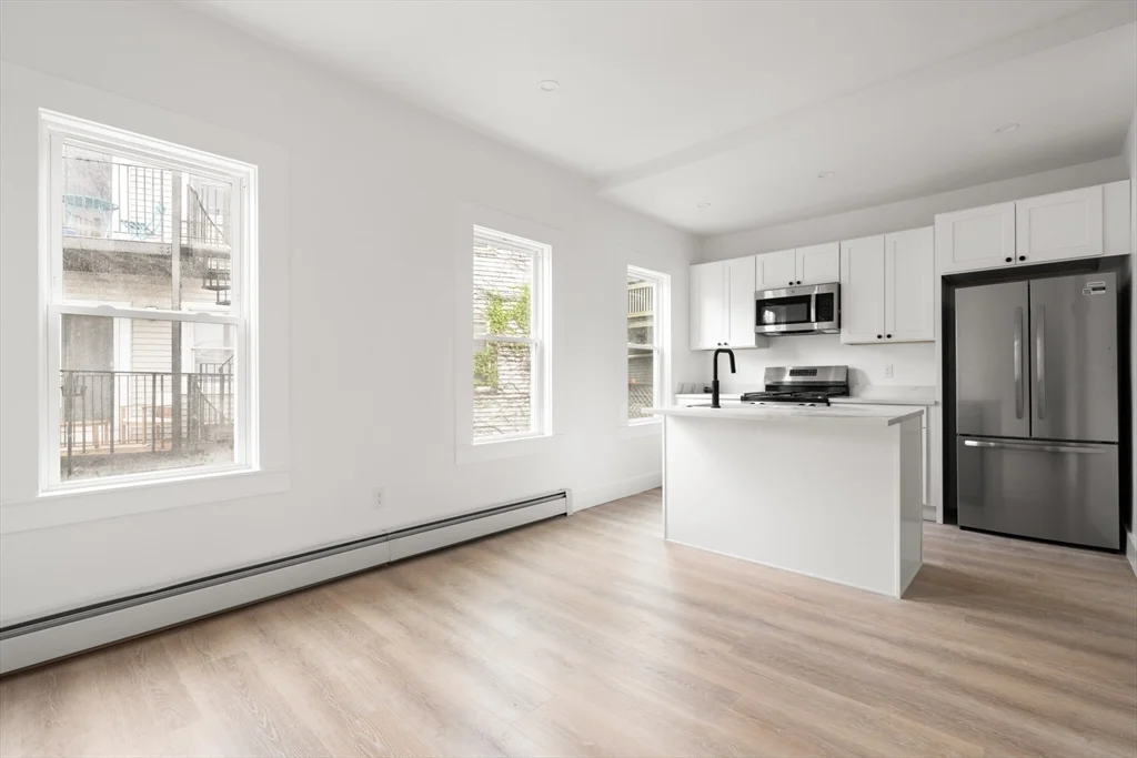 467 East 3rd St, South Boston