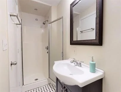 137 Glenville Ave, Allston