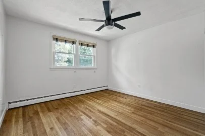 86 Milton St, West End