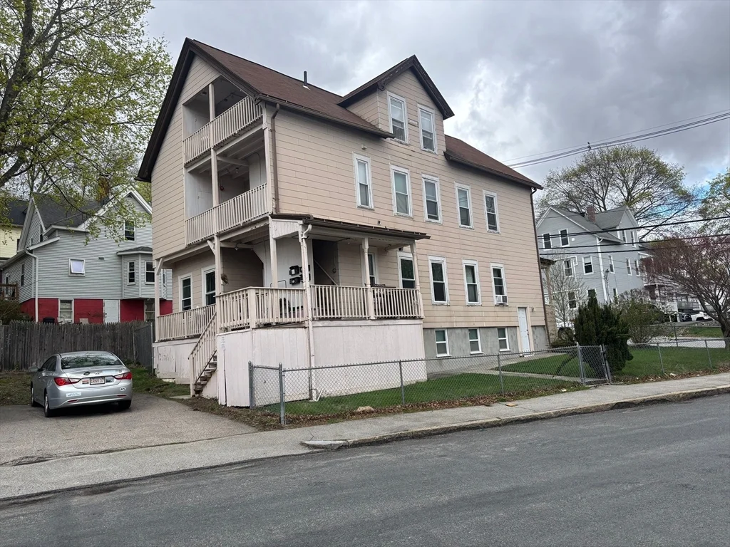 41 Whipple St, Worcester