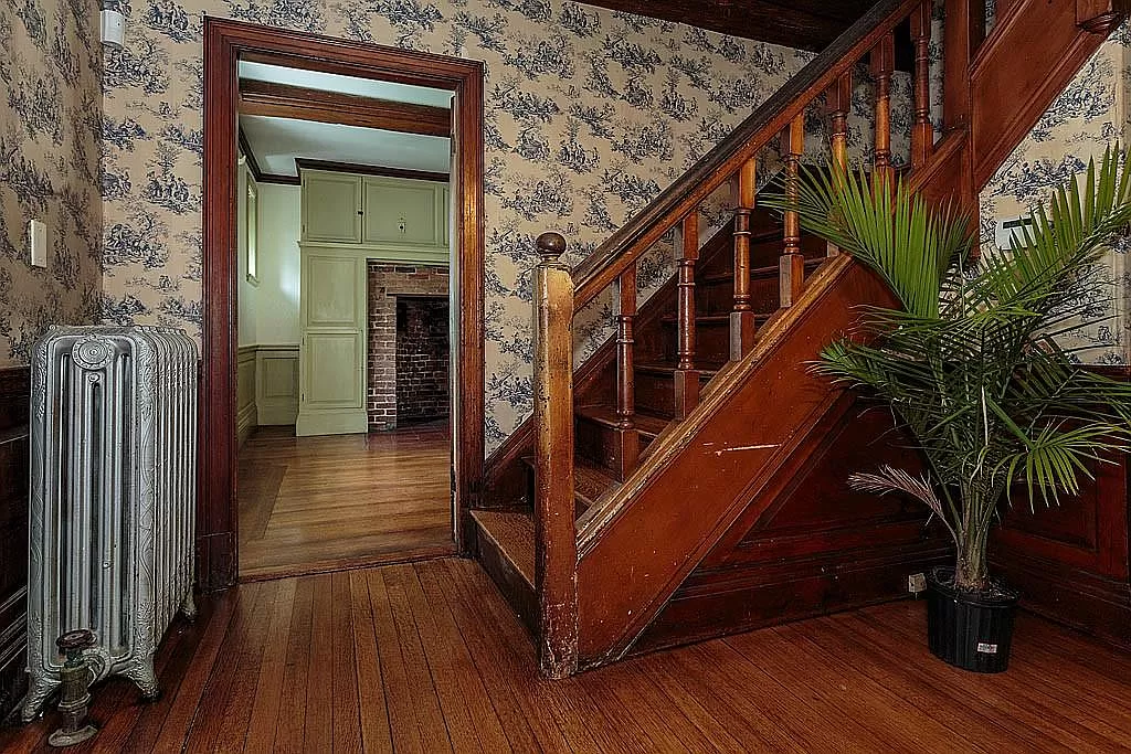 350 Riverside Ave, Medford