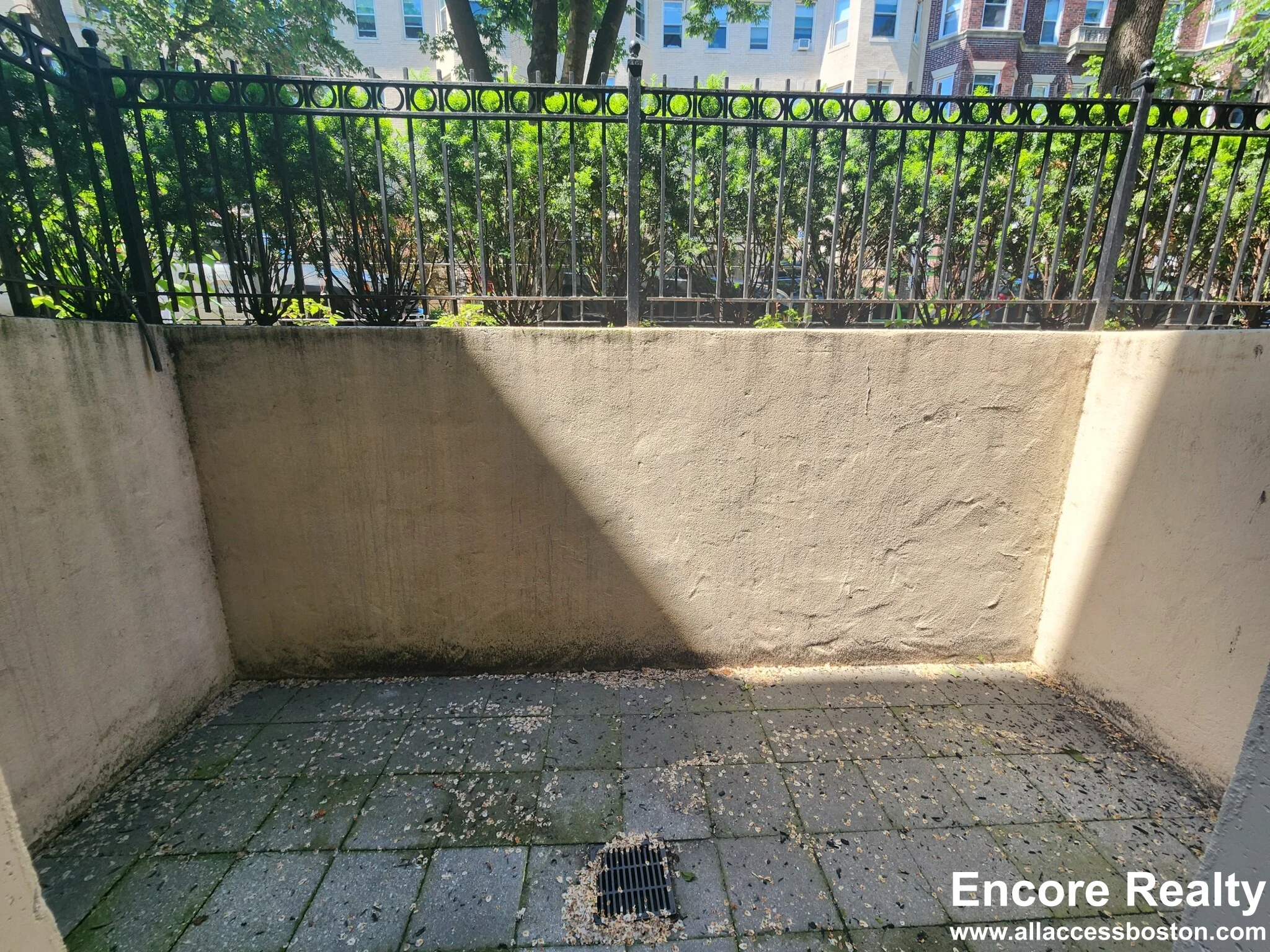 24 Queensberry St, Fenway